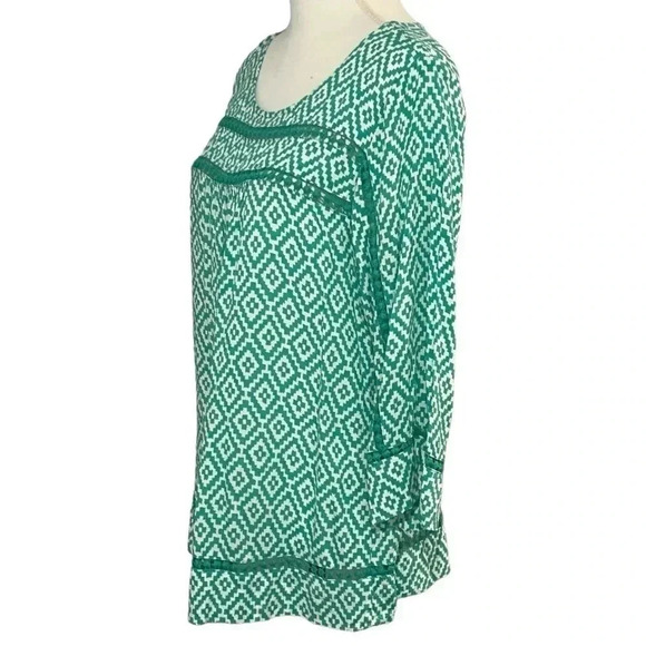 Skies are Blue size L rayon pullover blouse EUC - Picture 2 of 10